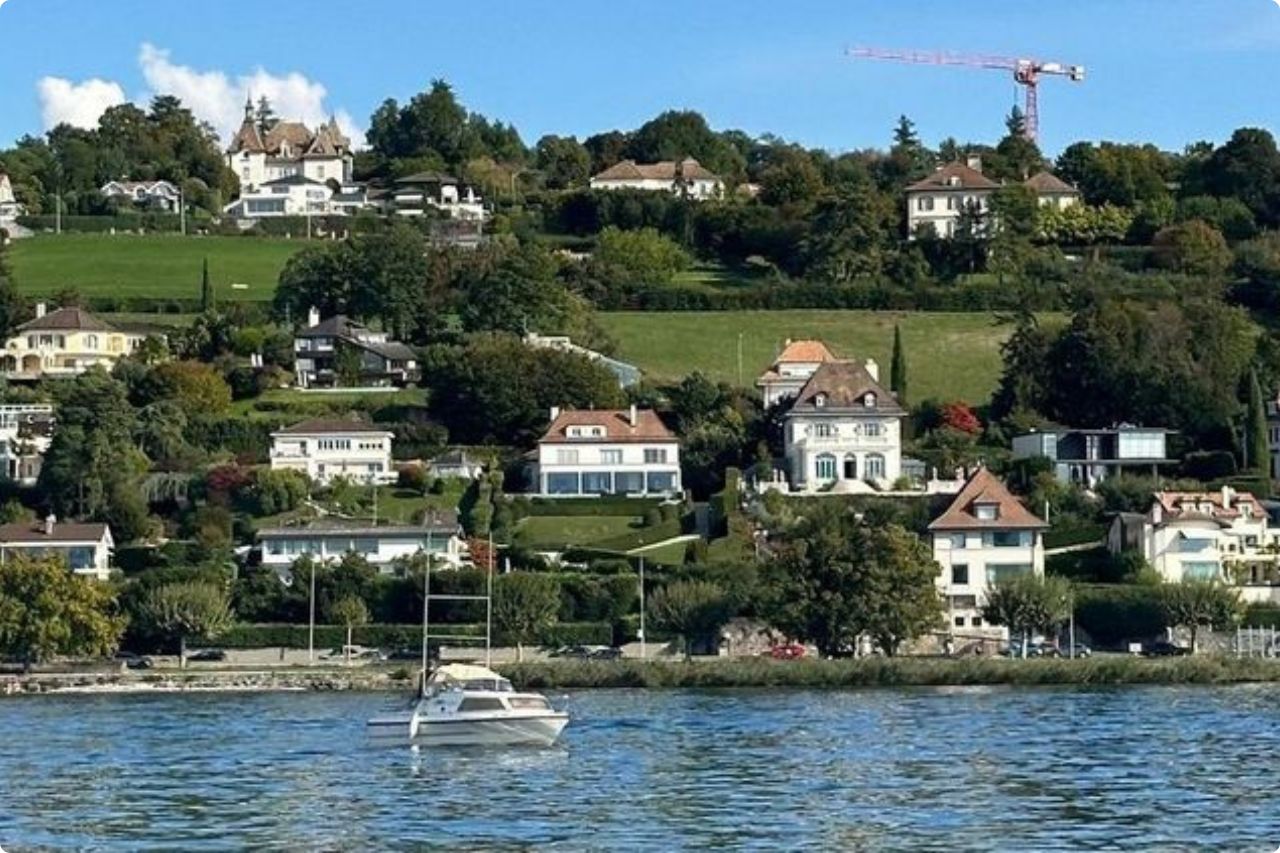 Cologny commune voisine Collonge-Bellerive